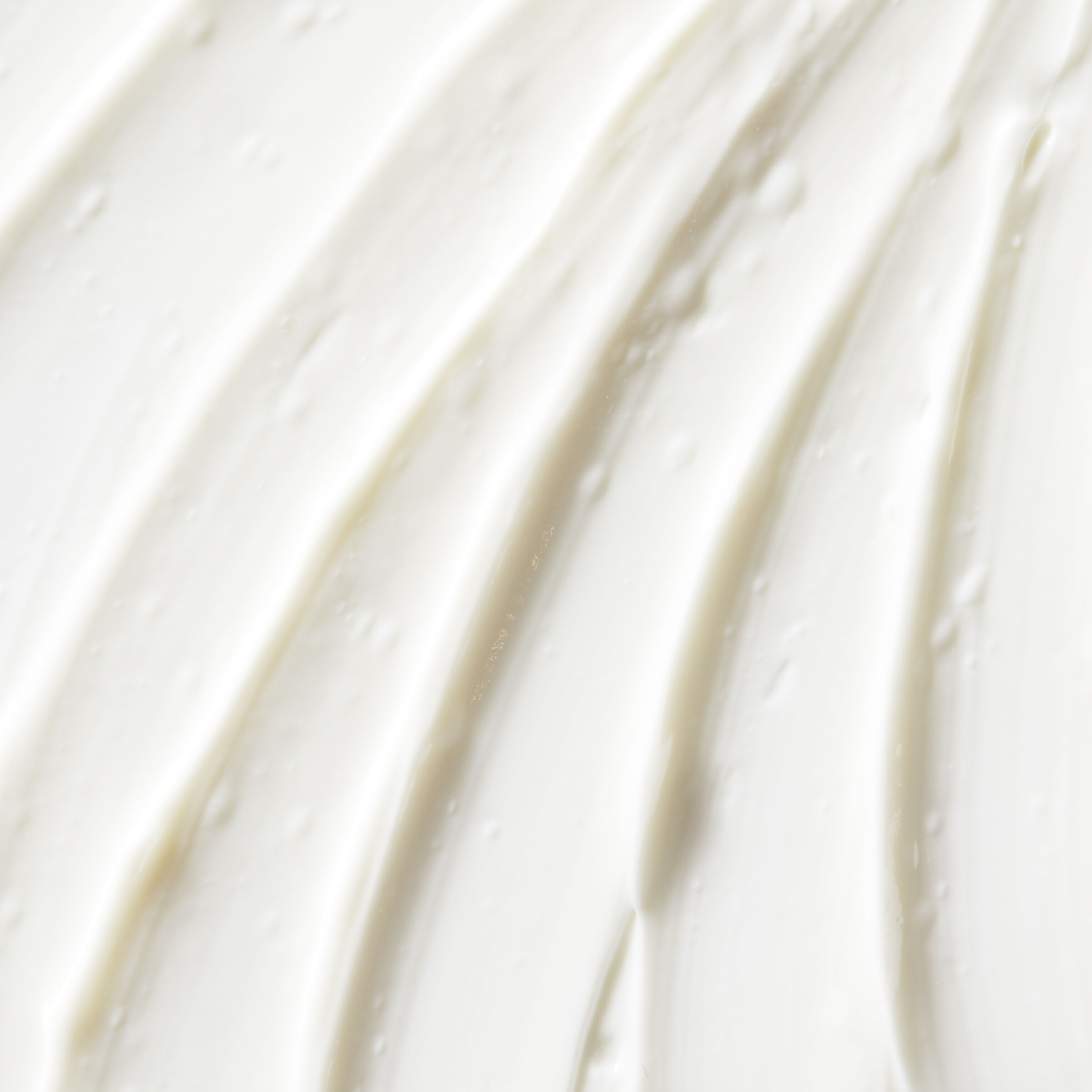 Creme with Silk Groom Hair Styling Cream